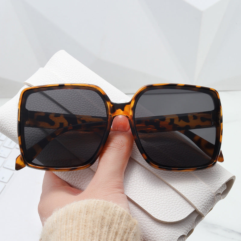 Cross-Border Hot-Selling In-Stock Items, One-Piece Dropshipping Uv400 Sunglasses, Large Square Frame, European and American Internet Celebrity Trend, Street Style, Instagram Fashion