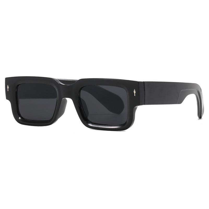 2026 European and American Thick-Framed Men's Sunglasses Trendy Square Frame Export Glasses with Personalized Rivet Decoration Cross-Border Sunglasses