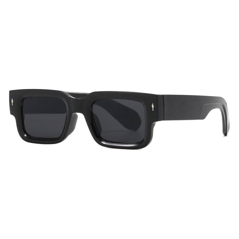 2026 European and American Thick-Framed Men's Sunglasses Trendy Square Frame Export Glasses with Personalized Rivet Decoration Cross-Border Sunglasses