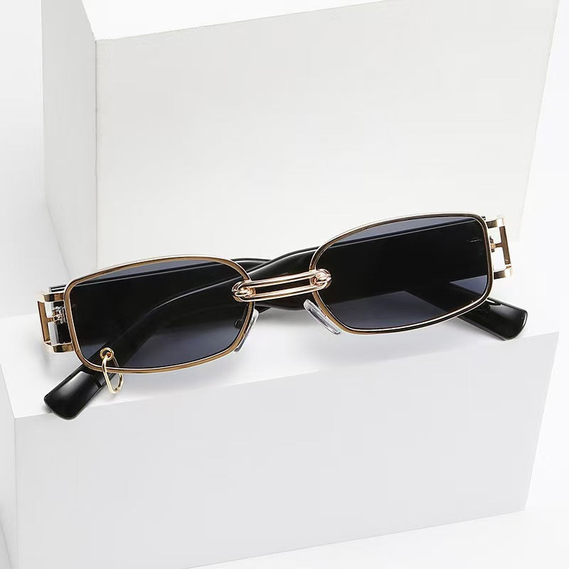 Retro Modern Sunglasses, Anti-Uv Sunglasses, Metal Small Frame Glasses for Men and Women, Avant-Garde Hanging Ring Chain, High-End