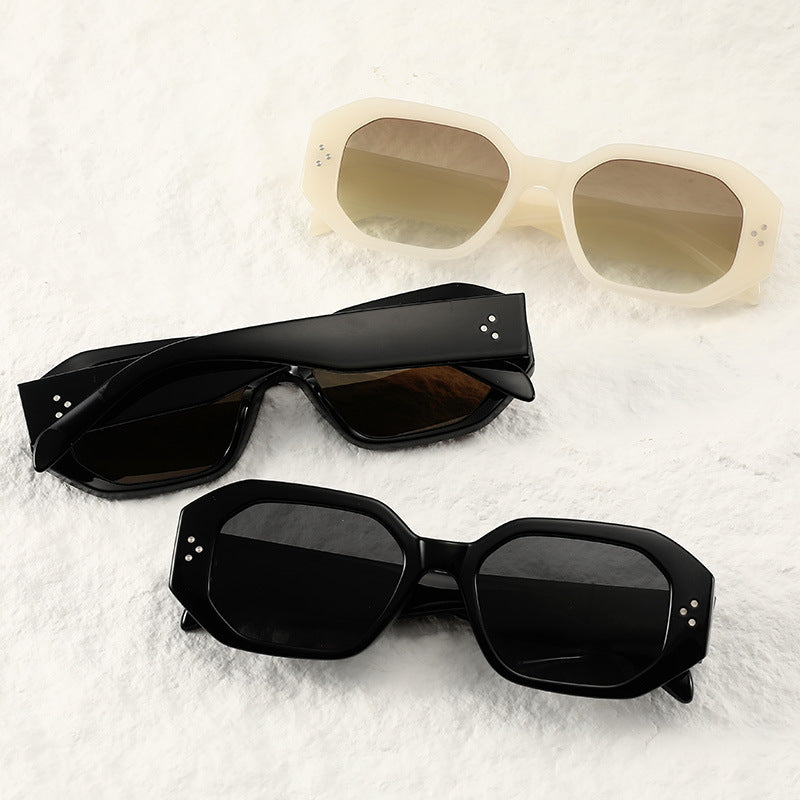 2025 New Polarized Sunglasses for Women, Internet Celebrity, High-End, Face-Showing, Small Anti-Uv Sunglasses Manufacturer Wholesale