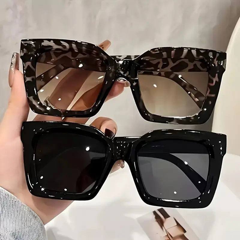2026 New European and American Style Large Frame Leopard Print Sunglasses for Women, Uv Protection, Slimming Effect, Fashionable Trendy Flat Glasses with a High-End Feel