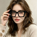 2026 New European and American Style Large Frame Leopard Print Sunglasses for Women, Uv Protection, Slimming Effect, Fashionable Trendy Flat Glasses with a High-End Feel