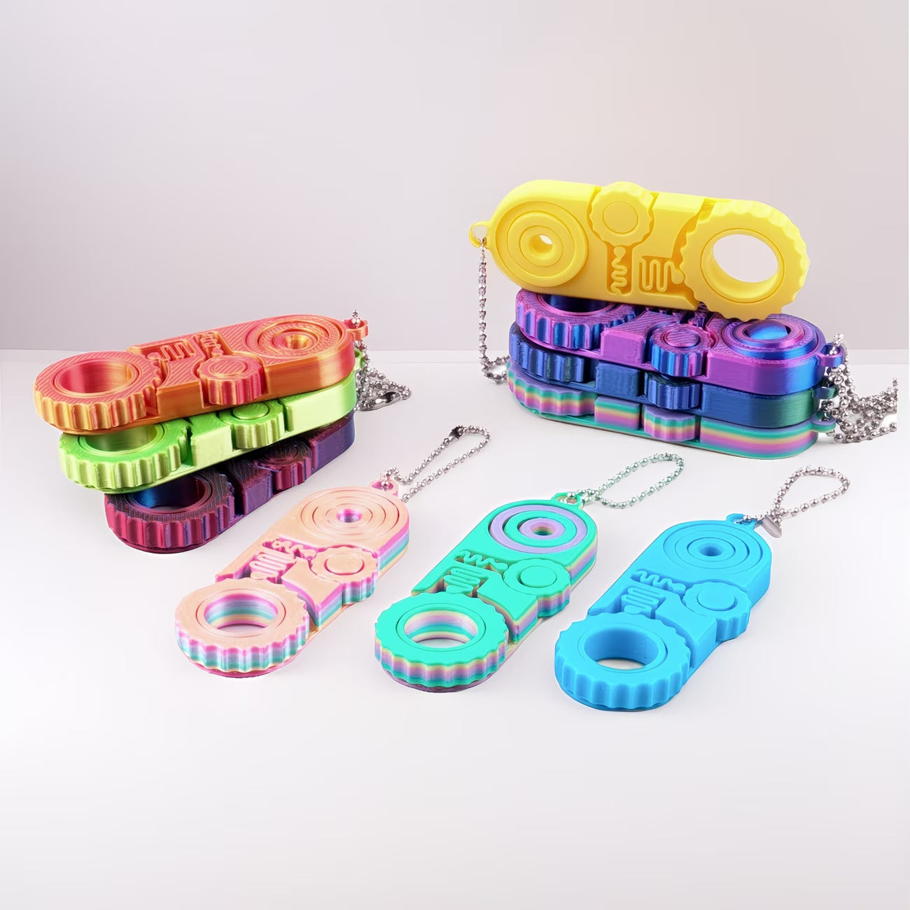 Cross-Border Hot-Selling 3D Printed Three-In-One Fingertip Stress Relief Toy Pendant with Rotating Gears for Relaxation and Anxiety Relief