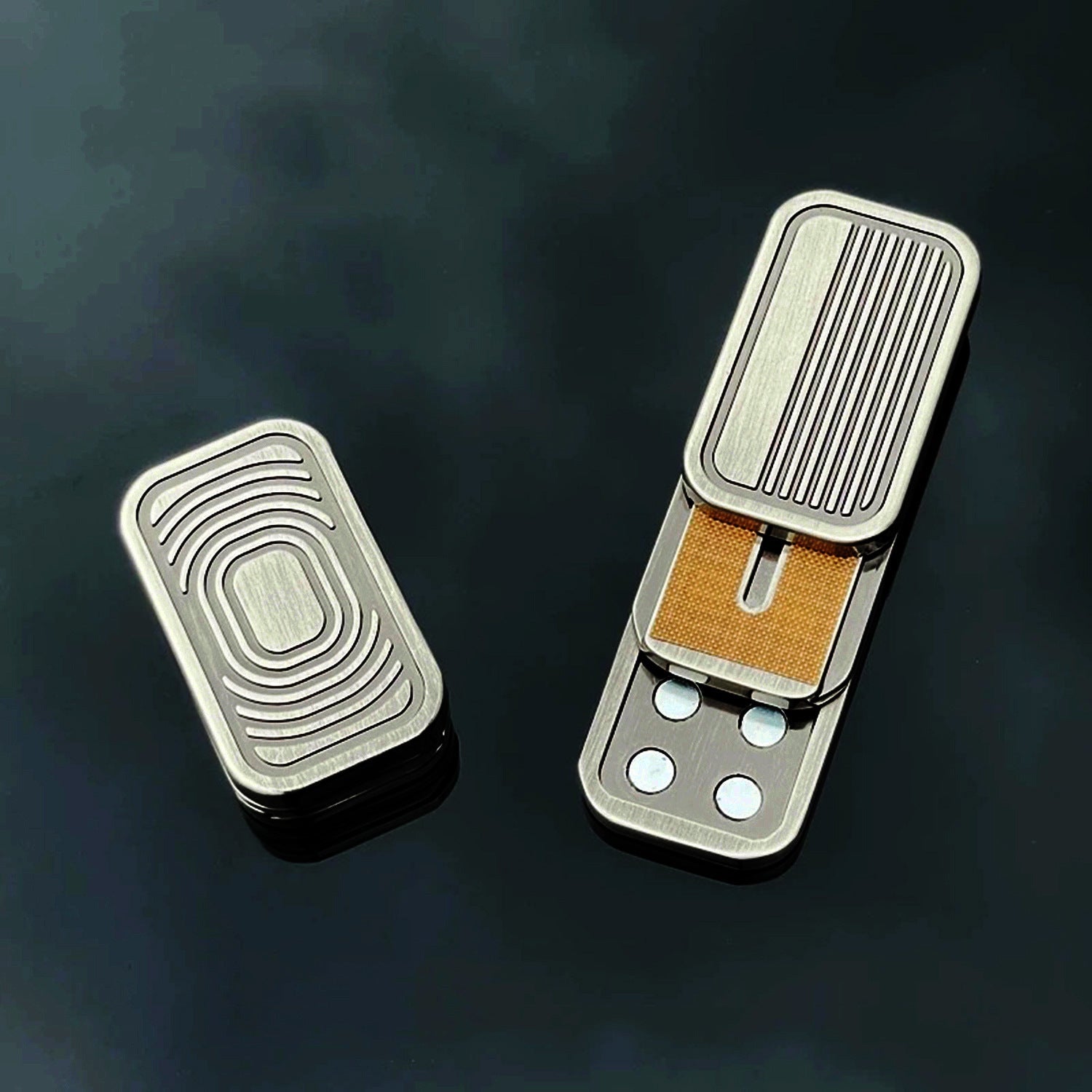 Triangular Rotating Card Pusher Edc Three-Ring Snap Coin Snap Card Hand-Push Sound Coin Stress-Relief Handheld Toy Ppb