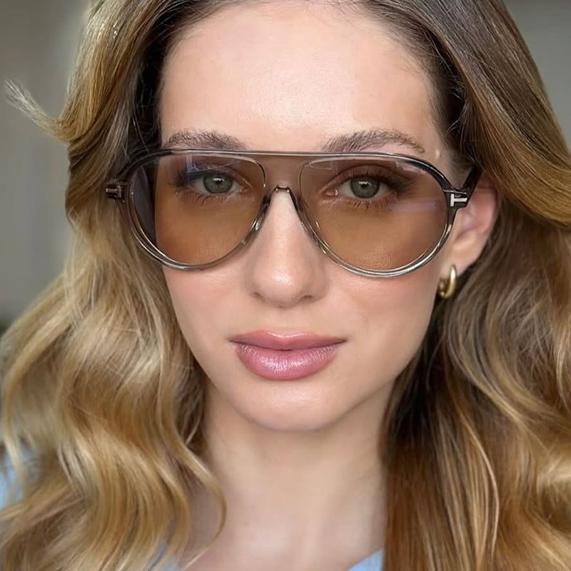 Minimalist Toad-Shaped T-Frame Sunglasses for Women 2026 New Fashion Sunglasses Trendy Ins Influencer Street Style