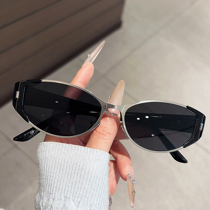 2026 New Style Cat-Eye Sunglasses for Women, Green Small Frame, Round Face Slimming, Sun Protection, Uv Protection, Trendy Sunglasses