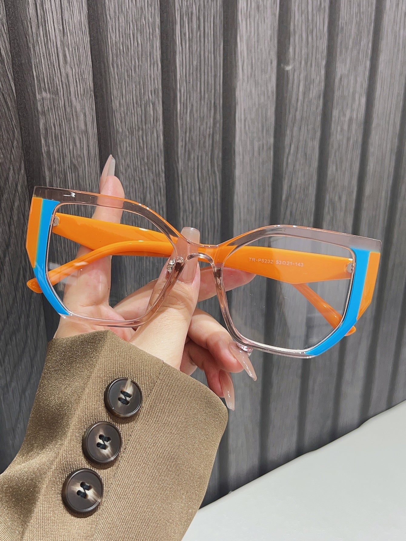 TR material cat's eye anti-blue light glasses women's fashion 2024 new European and American large frame plain cross-border non-power flat mirror