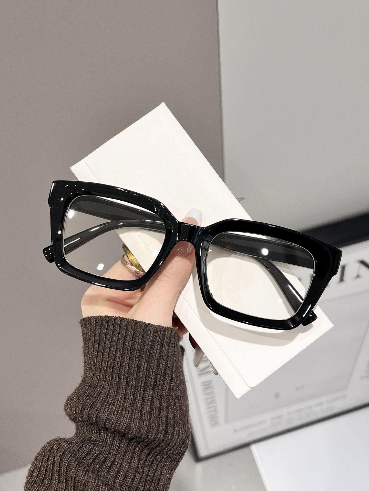 New Cross-Border Fashion Dopamine Personality Sweet Cool Glasses for Women Trendy Versatile Anti-Blue Light Non-Prescription Glasses for Men