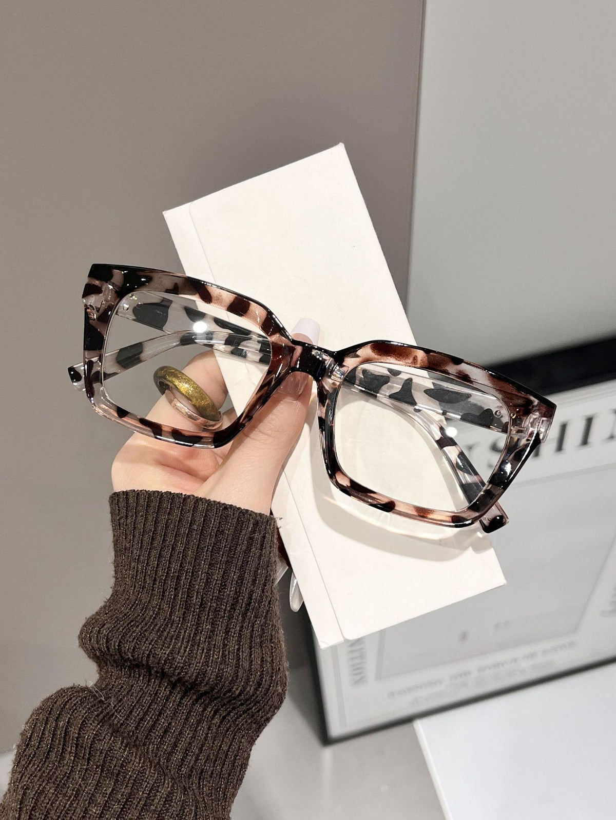New Cross-Border Fashion Dopamine Personality Sweet Cool Glasses for Women Trendy Versatile Anti-Blue Light Non-Prescription Glasses for Men