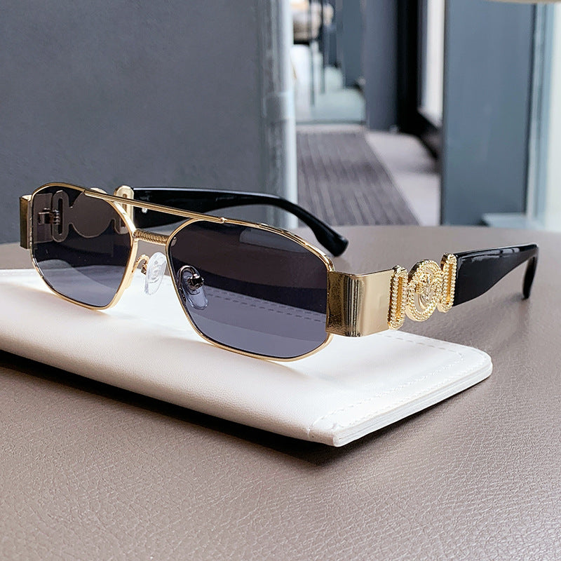 Daparo Cross-Border Style Metal Double-Bridge Sunglasses with European and American Trendy Head-Shaped Decorative Temple Pieces, Small Square Frame Men's Sunglasses