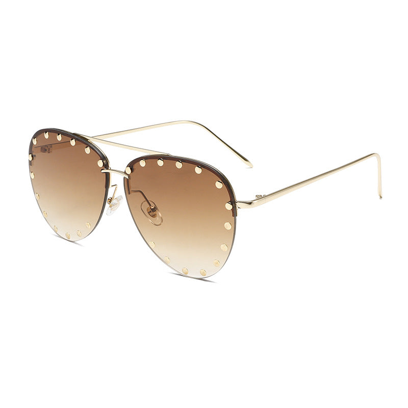 Cross-border New Toad Glasses Rivet Lens Fashion Sunglasses Internet Celebrator Same Style European and American Style Retro Trend Sunglasses